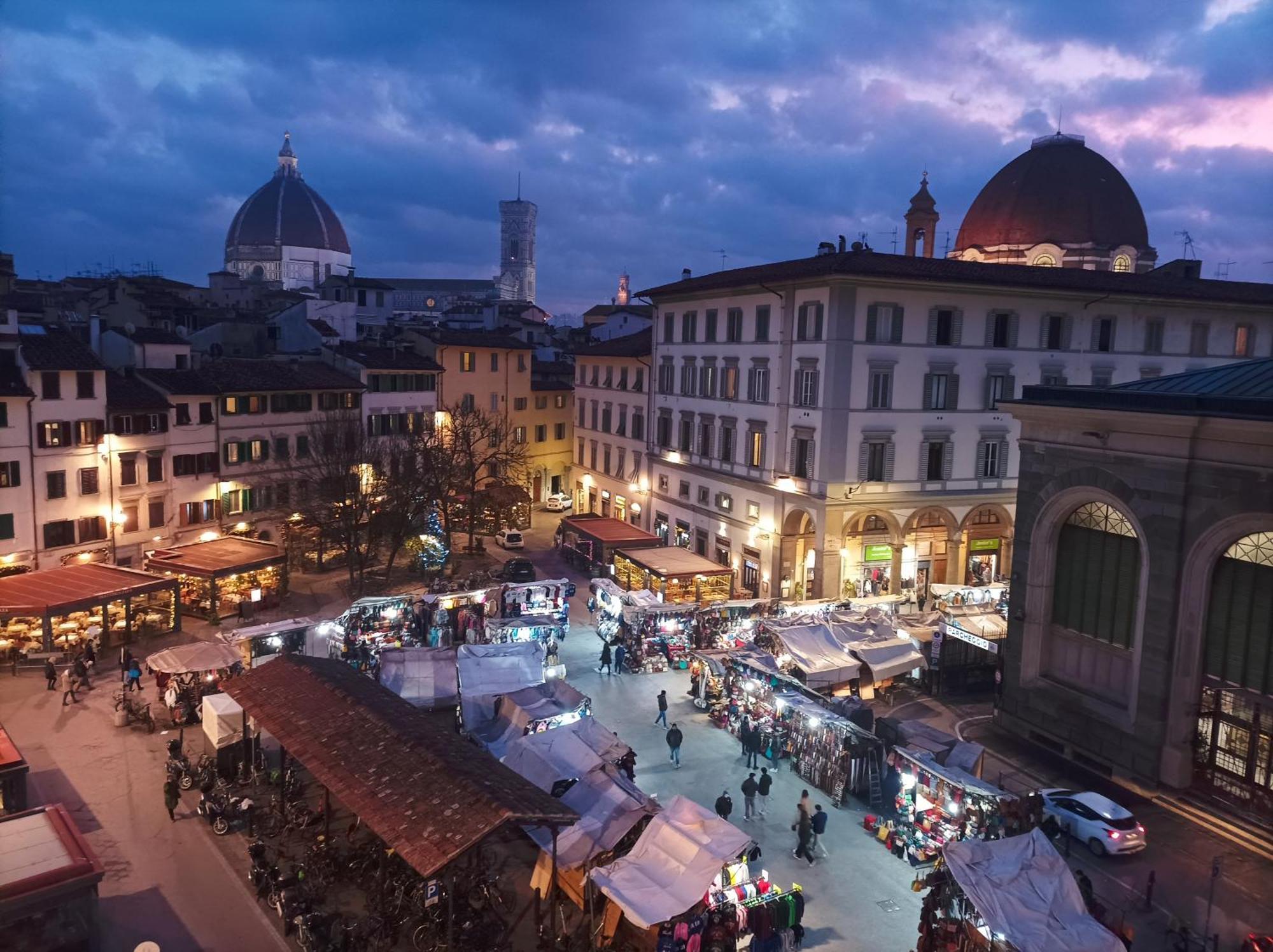 Panoramic Suite Near Duomo And Station Florencja Zewnętrze zdjęcie